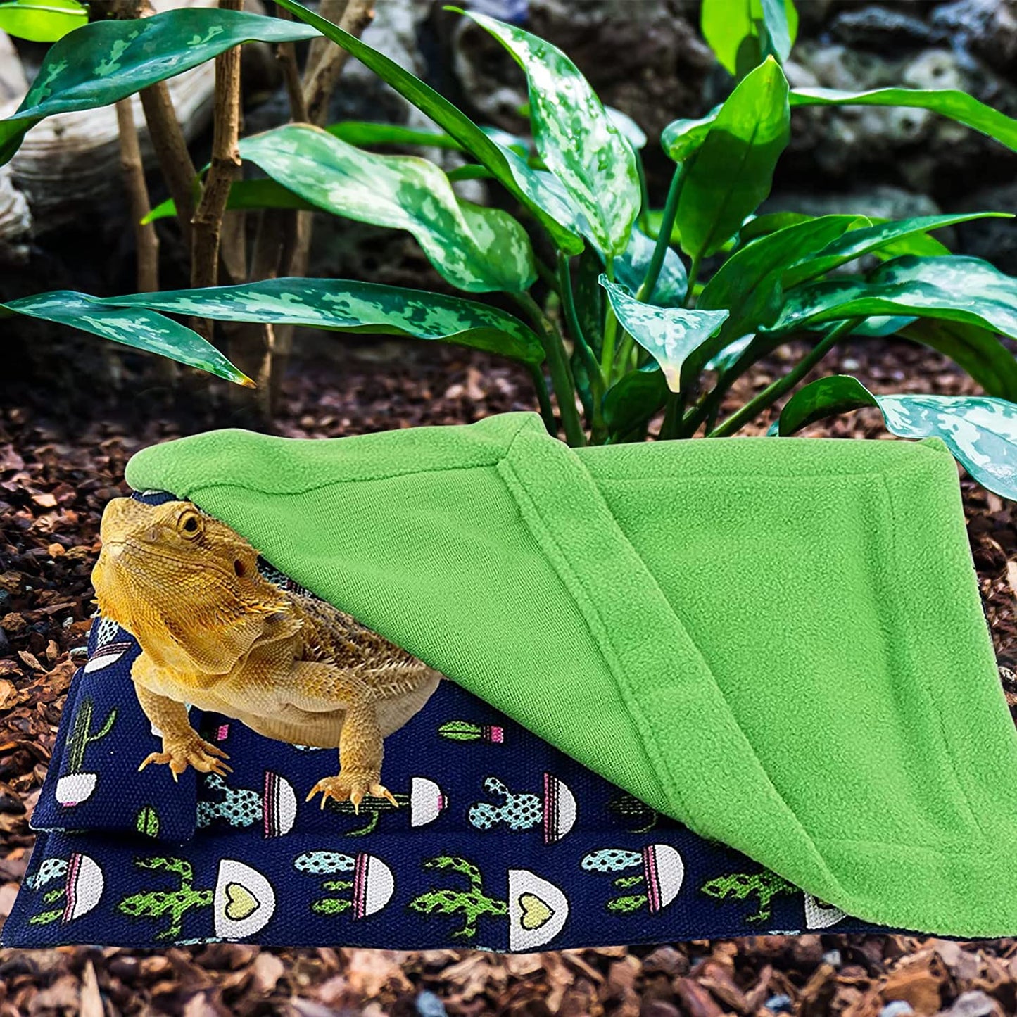 Tanks and Enclosures - Bearded Dragon Bed with Pillow Lizard Sleeping Bag Blanket Soft Warm Hideout Terrariums Accessories for Reptile Lizard Bearded Dragon (Blue)